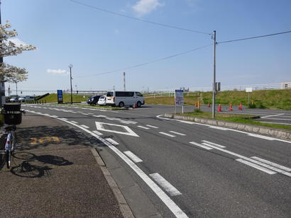 公園駐車場.JPG